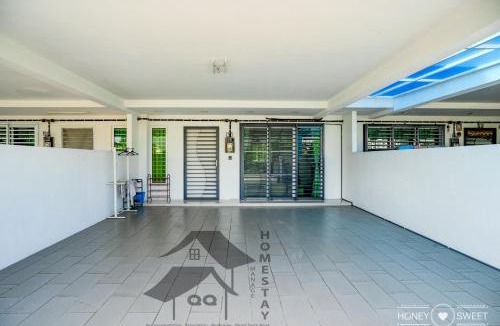 Bandar Sri Sendayan House | CosyStay - Hijayu Sendayan, Seremban - Family, Spacious with Free Parking, WiFi