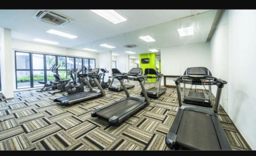 Central District House | Country Garden Bay Master room for rent