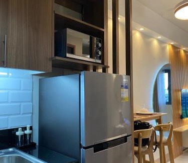 Barangay 76 Apartment | Cozy 0411 by Cozy Cabins PH