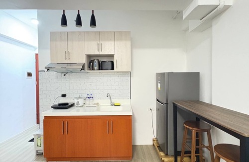 Basak Condo | Cozy 1-bedroom condo in Lapu-Lapu City with WiFi,and mobilehot WiFi fitness room