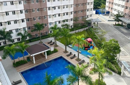 Trece Martires Condo | Cozy 1-bedroom condo with AC, WiFi in wonderful Trece Martires