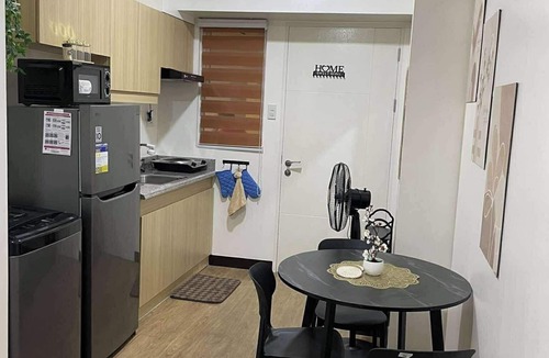 Project 4 Condo | Cozy 1-bedroom condo in Infina Towers Cubao Quezon City with AC