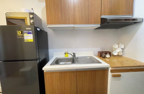Ermita Condo | Cozy 1-bedroom condo near UP Manila, US EMBASSY and St. Luke's Medical Center