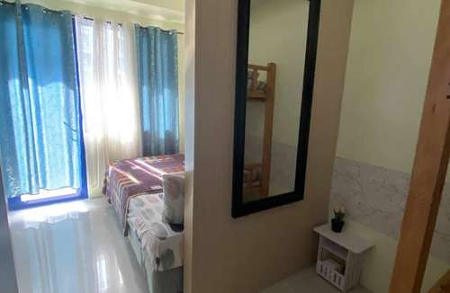 Barangay 76 Condo | Cozy 1-bedroom condo in fabulous Pasay City with AC