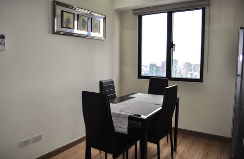 Downtown Apartment | Cozy 1Bedroom + WiFi @Knightsbridge 5024
