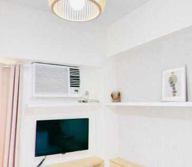 A. Bonifacio Apartment | Cozy 1BR Staycation Unit at The Celandine, Balintawak, Quezon City