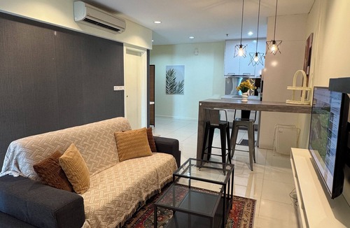 Kuala Lumpur City Centre Apartment | Cozy 2-bed apartment with in gorgeous Kuala Lumpur That's 5 mints walk to KLCC