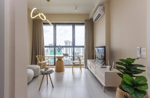 Jelutong House | Cozy 2-bedroom apartment in beautiful George Town with WiFi, fitness room