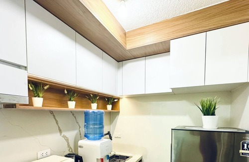 Sasa Condo | Cozy 2-Bedroom Condo with Smart Lock & Netflix 4K at Seawind