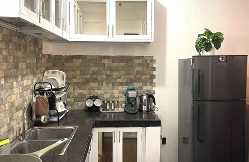 Tarlac House | Cozy 2-bedroom house in welcoming Tarlac with pool access