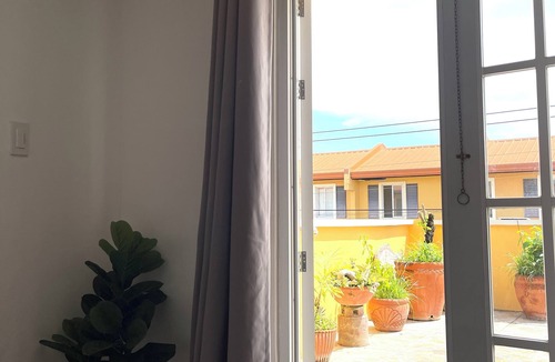Tarlac House | Cozy 2-bedroom house in welcoming Tarlac with pool access
