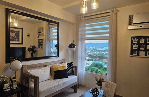 Rosario Condo | Cozy 3-bedroom Condo in Urban Deca Homes Ortigas Extension, Pasig