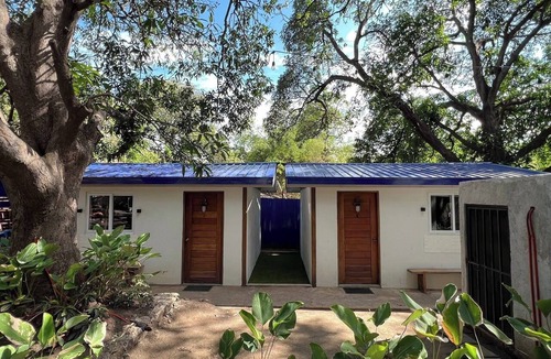 Calatagan House | Cozy 3-bedroom Private Tropical bungalow in fantastic Calatagan with AC