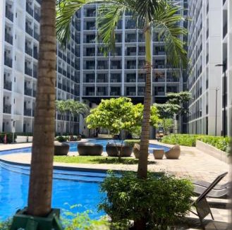 Barangay 76 Apartment | Cozy & Aesthetic walking distance to MOA,near NAIA AIRPORT with NETFLIX,MINIVIDEOKE,BOARDGAMES-DUXE9