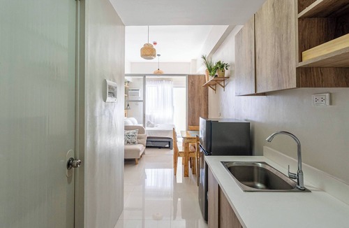 Basak Condo | Cozy and Nature-inspired Studio Unit