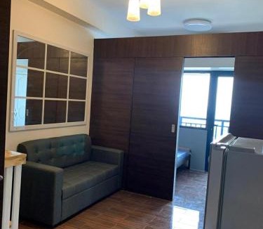 San Antonio Apartment | Cozy ans AffordableStaycation Air Residences Makati