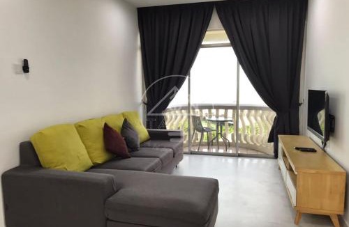 Taman Tanjung Apartment | Cozy Apartment 2BR 5pax Glory Beach Resort
