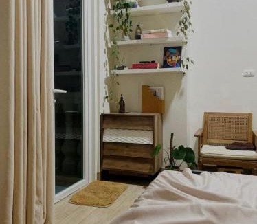 Mandurriao Apartment | Cozy & Artsy Studio Type Unit at Lafayette Park Square