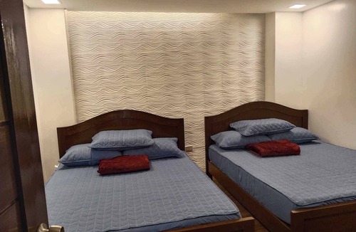 Baguio Cabin | Cozy Baguio Hilltop Lodge with Mountain Views and Parking