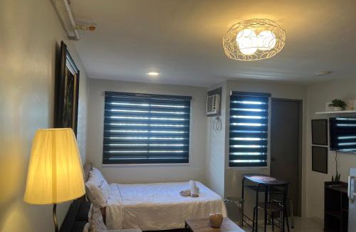 Balibago Apartment | Cozy Boo Staycation near Enchanted kingdom by Dynel