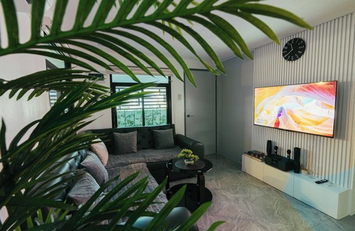 Angeles City House | Cozy Bungalow with Jacuzzi