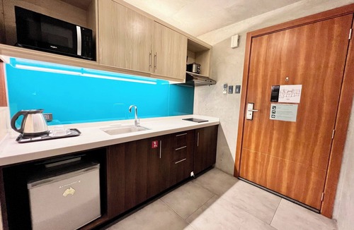 Kaunlaran Condo | Cozy, Comfy & Spacious Hotel Type Condo with FREE Wifi, PS5 & 55" Smart TV