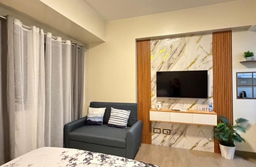 Bacolod House | Cozy DREAM at One Manhattan