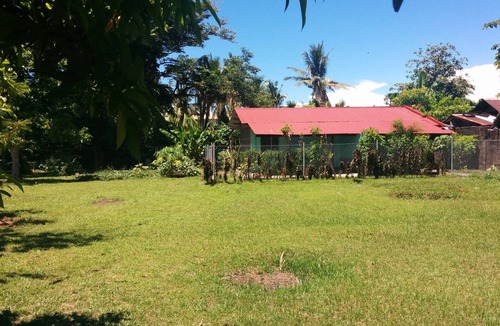 Gubat House | Cozy Duplex in Town Center