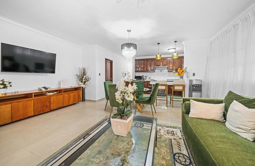 Ensanche Quisqueya Apartment | COZY ELEGANT 2BR SPACE