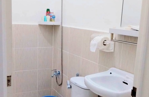Basak Apartment | Cozy fully furnished bungalow at Olango Island!