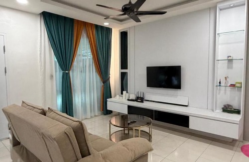 Ayer Tawar House | COZY HOME Ayer Tawar