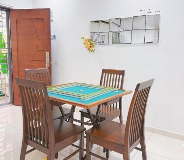 Central Seberang Perai House | Cozy Homestay 6-10pax Double storey