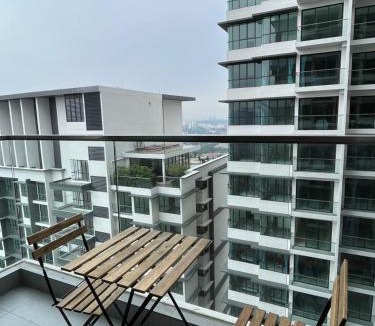 Maluri Apartment | Cozy Homestay @Lavile - Sunway Velocity Mall
