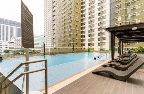 Cebu House | Cozy IT Park Studio - Steps to Ayala Mall, Cafes, Dining & Nightlife