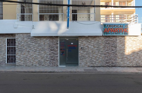 Corales del Sur Apartment | Cozy One Bedroom Apartment in Santo Domingo Este