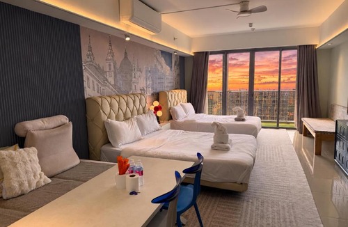 Tambo Apartment | Cozy Penthouse Modern Apt Next to City of Dreams, Manila Airport, MOA