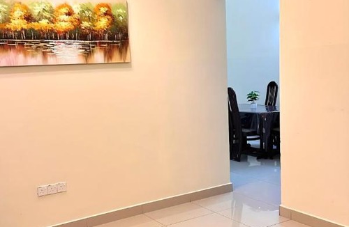 Taman Tasek Manikavasagam House | Cozy Room-Stay