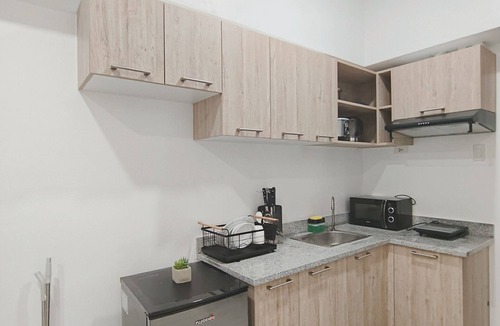 Mandurriao Condo | Cozy Room with Balcony in Iloilo City Condo