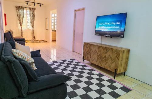 Baru Sikamat Apartment | Cozy Seremban Stay, Sleeps 6 Guests