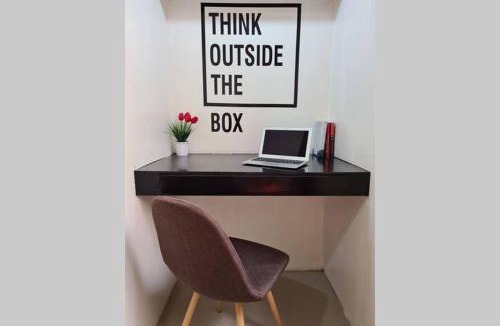 Pallocan Apartment | Cozy Space Near SM with Netflix and Fiber WiFi