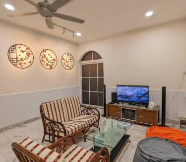 Seremban House | Cozy Spacious seremban Bangalow Taman Rasah 2085