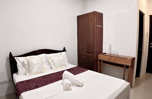 Puerto Princesa City Centre House | Cozy Stop Inn