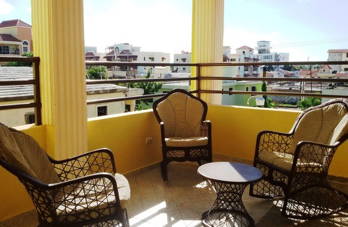 Corales del Sur Apartment | Cozy Studio Kitchen Fast 300 Mbps Wi-Fi Near SDQ Airport Santo Domingo Este