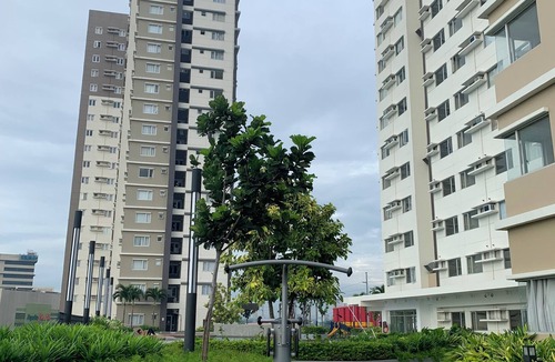 Muntinlupa Apartment | Cozy studio in awesome Avida Tower1 at Southpark Alabang Muntinlupa City