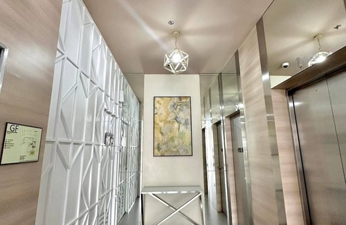 Muntinlupa Apartment | Cozy studio in awesome Avida Tower1 at Southpark Alabang Muntinlupa City