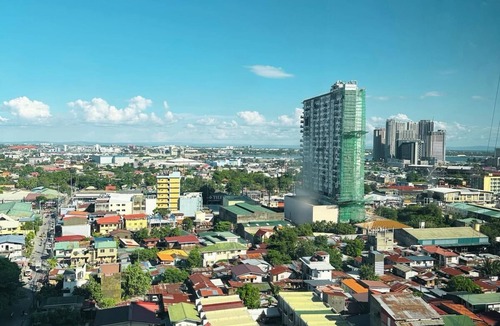 Bakilid Apartment | Cozy studio in J Tower Residence SM JMall Mandaue