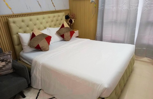 Bakilid Apartment | Cozy studio in J Tower Residence SM JMall Mandaue
