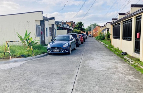 Palo Apartment | Cozy studio in Lessandra Palo with WiFi and Netflix, 10min drve to MacArthur Pk