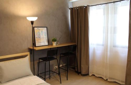 Salcedo Village Apartment | Cozy Studio in Salcedo Makati