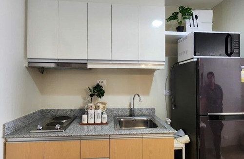 Mandurriao Apartment | Cozy Studio Living: Iloilo Charm with City Views